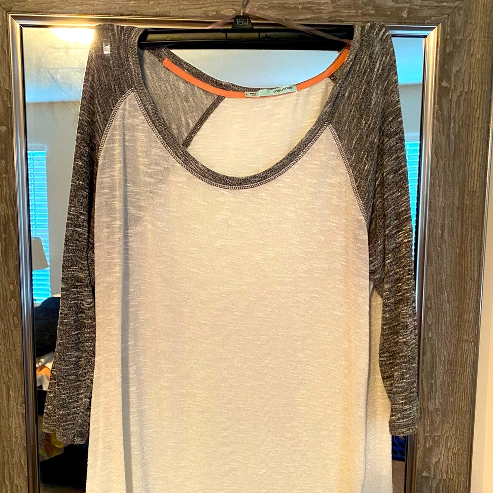 3/4 length sleeve top